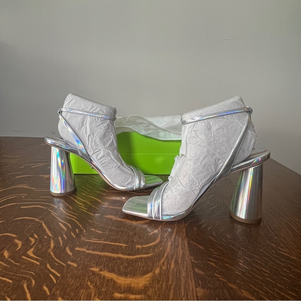 Sam Edelman Shiny Silver Block Heels - Picture 4 of 6